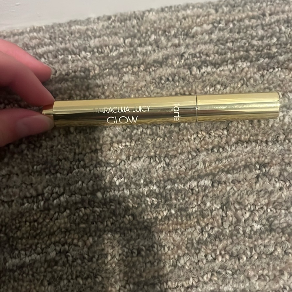 Tarte Maracuja Glow Highlight ✨ in pearlescent glow